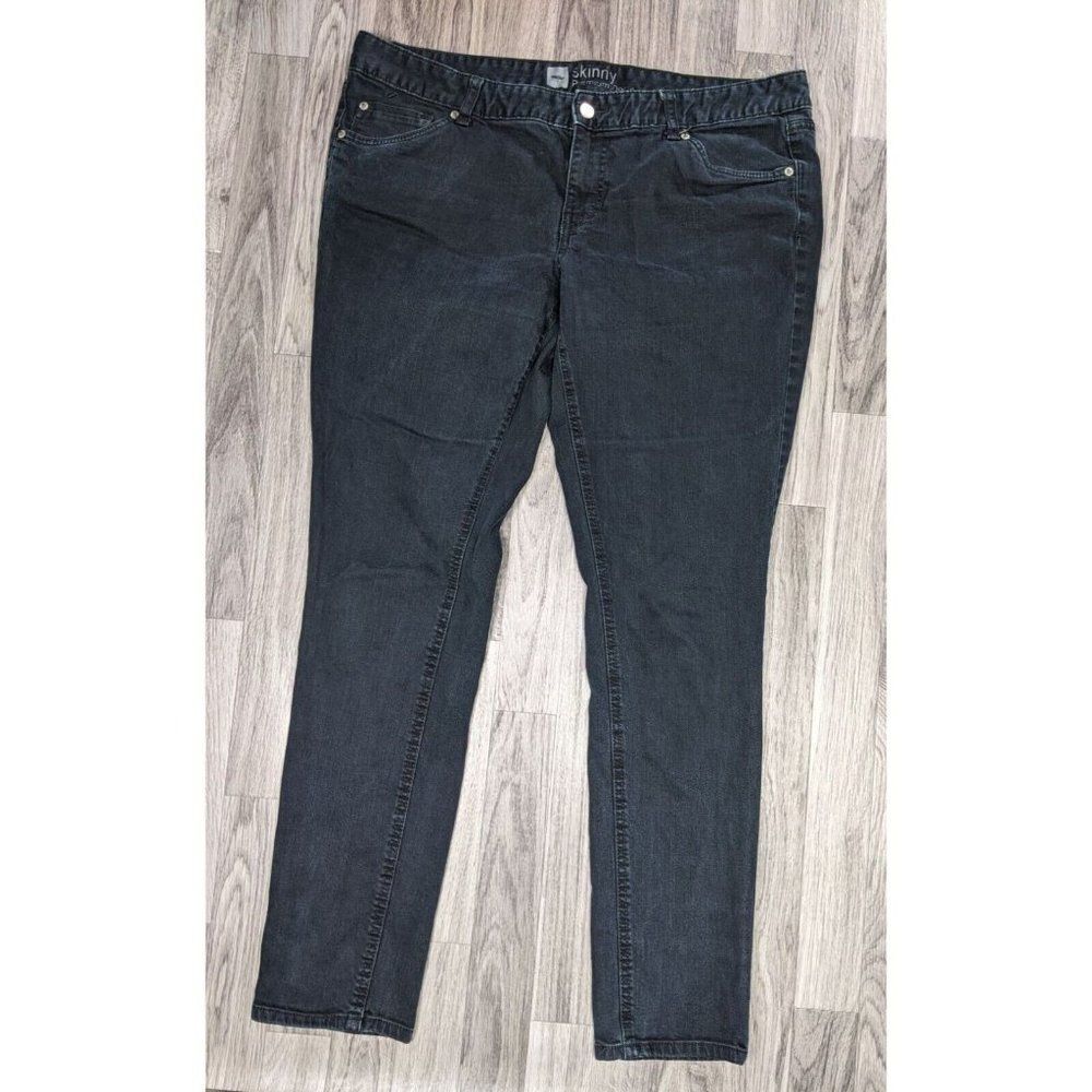 (3/$35)‎ Mossimo Womens Size 16 R Skinny Black Premium Denim Jeans